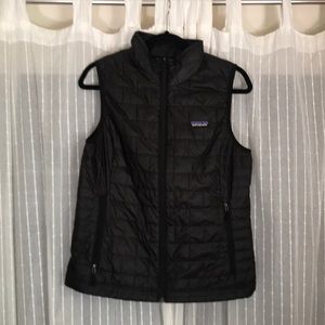 Patagonia Nano Puff Vest ••